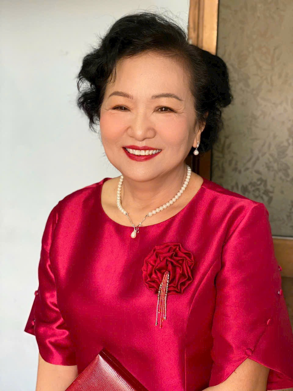 trang điểm cho mẹ sui