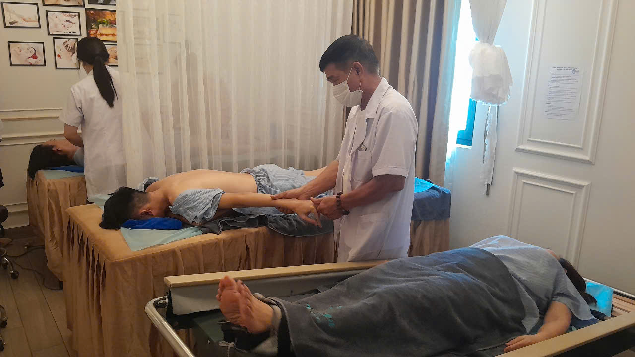 Trị liệu tác động cột sống 4